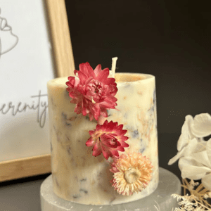 Melting Beauty Candle: Sculpted Candle Elegance
